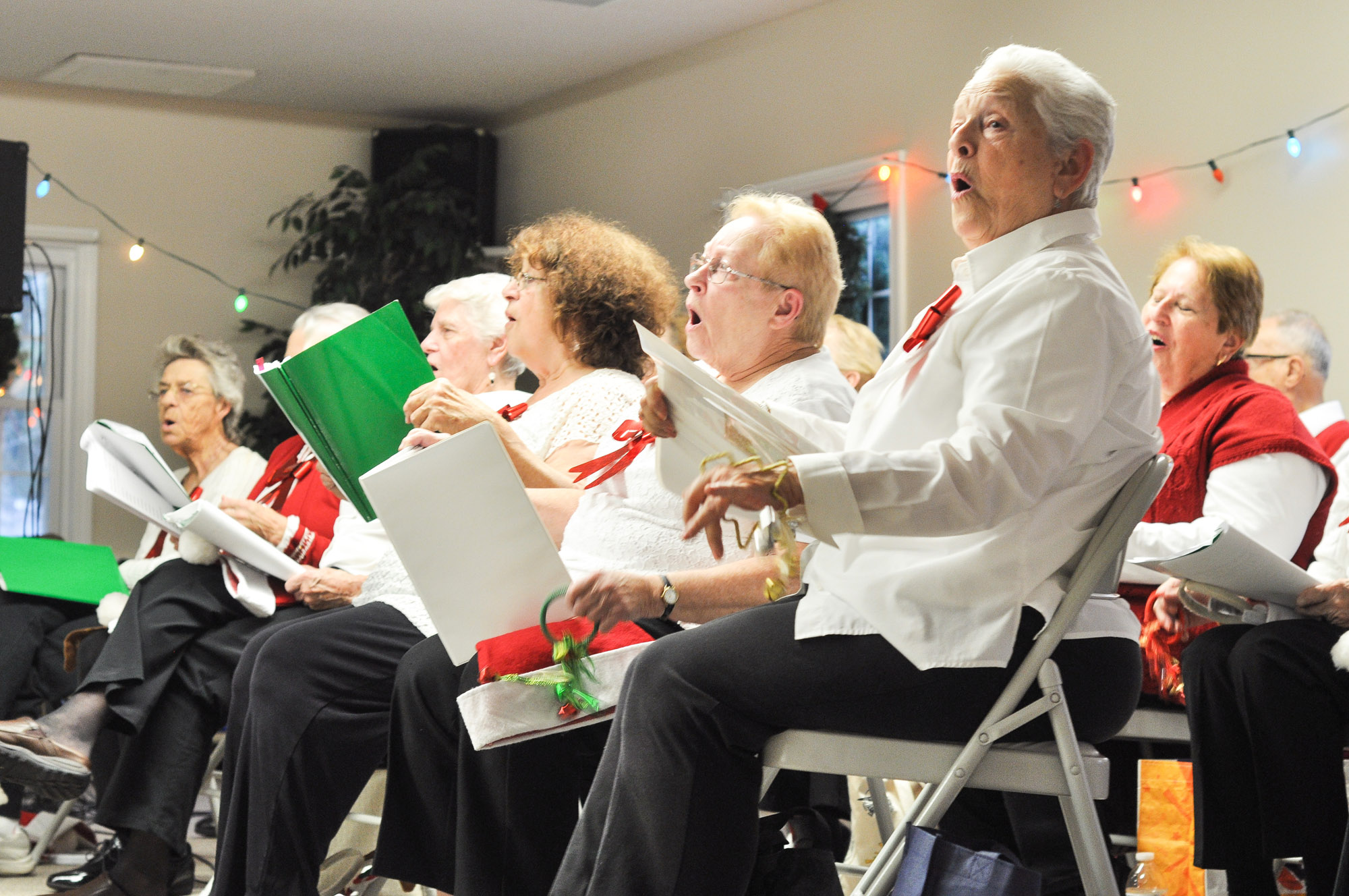 Halifax Singing Seniors Dec. 18 PlymptonHalifax Express